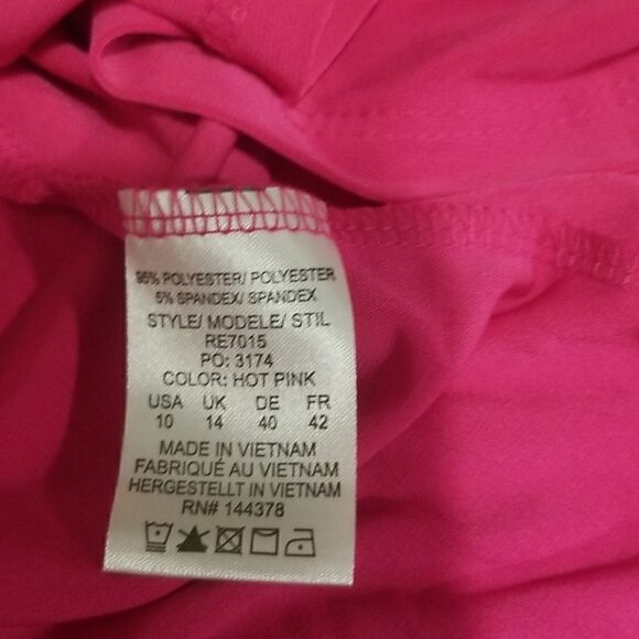 Rekucci Women's Flippy Fit N' Flare Dress with 3/4 Sleeves - Picture 13 of 14